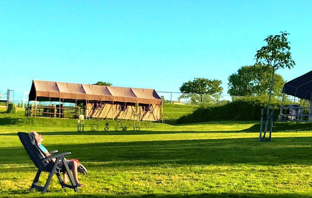 Parc De La Brenne Chalet *